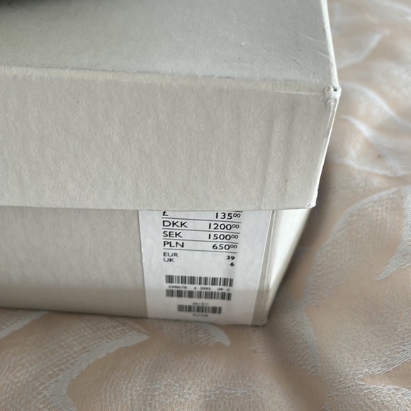 Cos black bootie - Picture 5 of 6